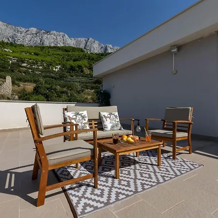 Inmitten Der In Ruhiger Lage By Interhome * Makarska
