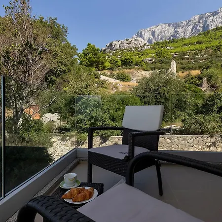 Inmitten Der In Ruhiger Lage By Interhome * Makarska