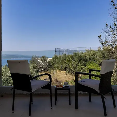 Inmitten Der In Ruhiger Lage By Interhome * Makarska